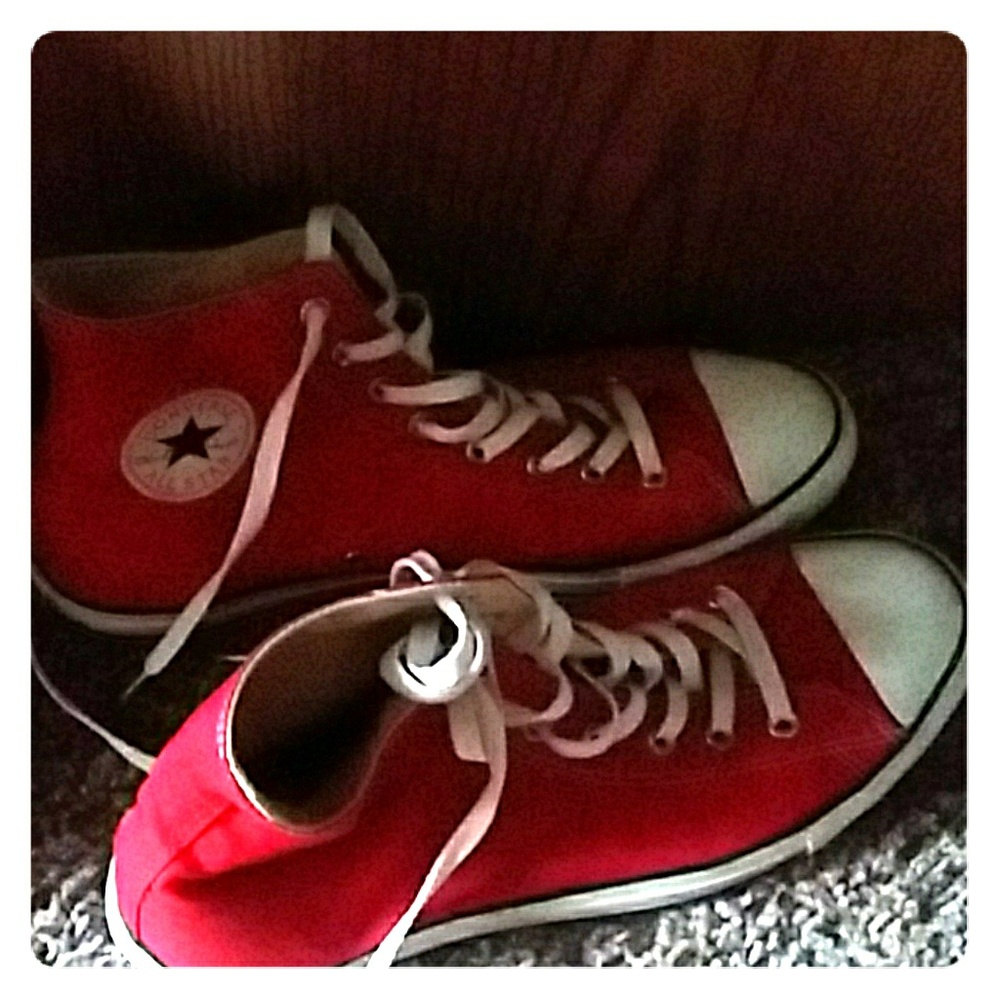 Red high top converse